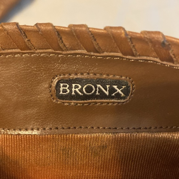 Vintage Bronx Y2K Knee High Boots Stack Heel Tan Tooled Leather Western Cowboy - Picture 9 of 10